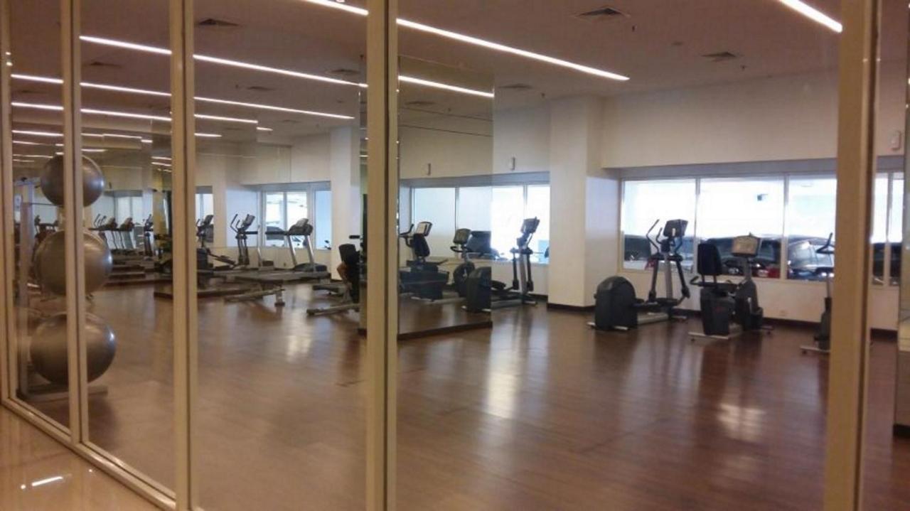 Cosmy Orchard Apartment Surabaya Luaran gambar